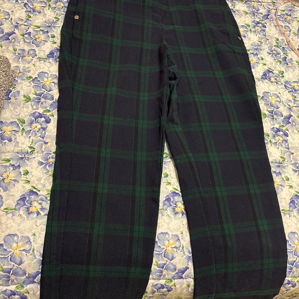 Anne Klein Plaid Stretch Pants